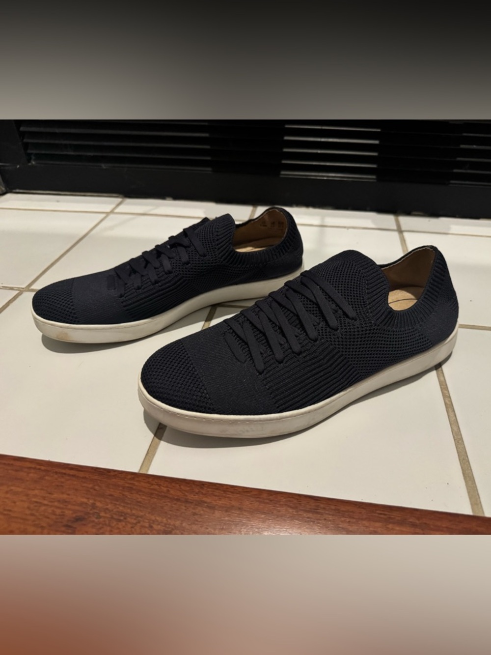 Life Stride Navy Blue Esme 2 Slip On Knit Sneakers size 7.5